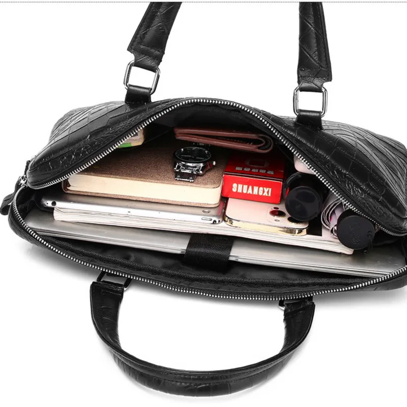 Портфель с крокодиловым узором - Фотография_5