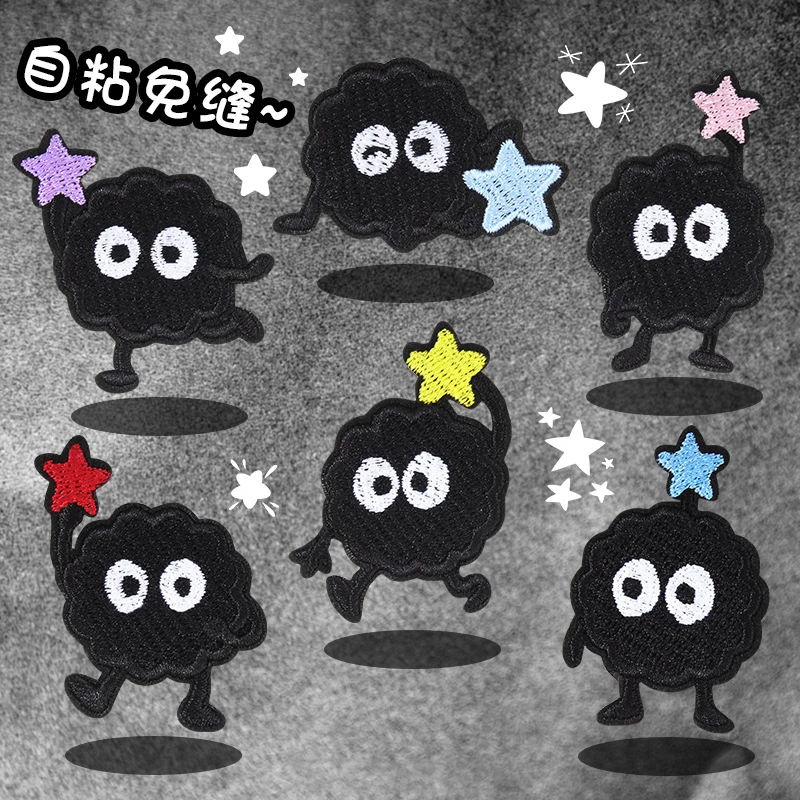 Милый мультяшный черный шар