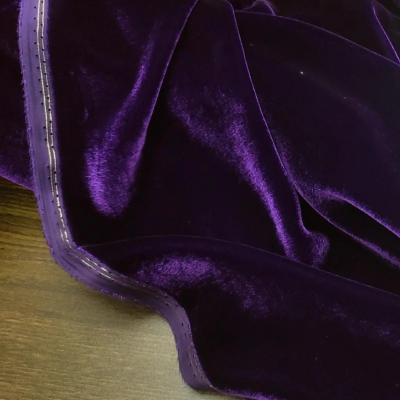 Фиолетовая бархатная ткань шириной 140 см - Фотография_3