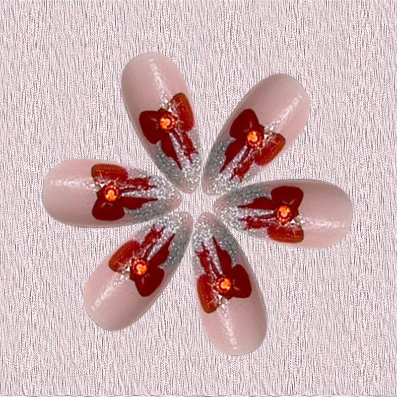 Новые красные, милые - Фотография_4