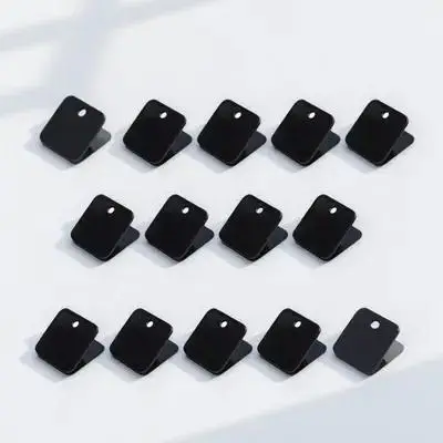 Пластиковые скрепки для бумаг