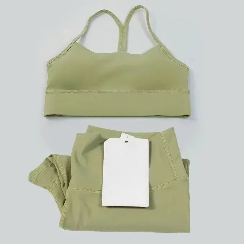 Женский комплект для йоги из 2 предметов - Фотография_3