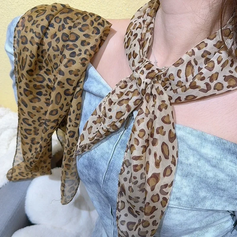 Женский платок с леопардовым принтом spicy girl - Фотография_6
