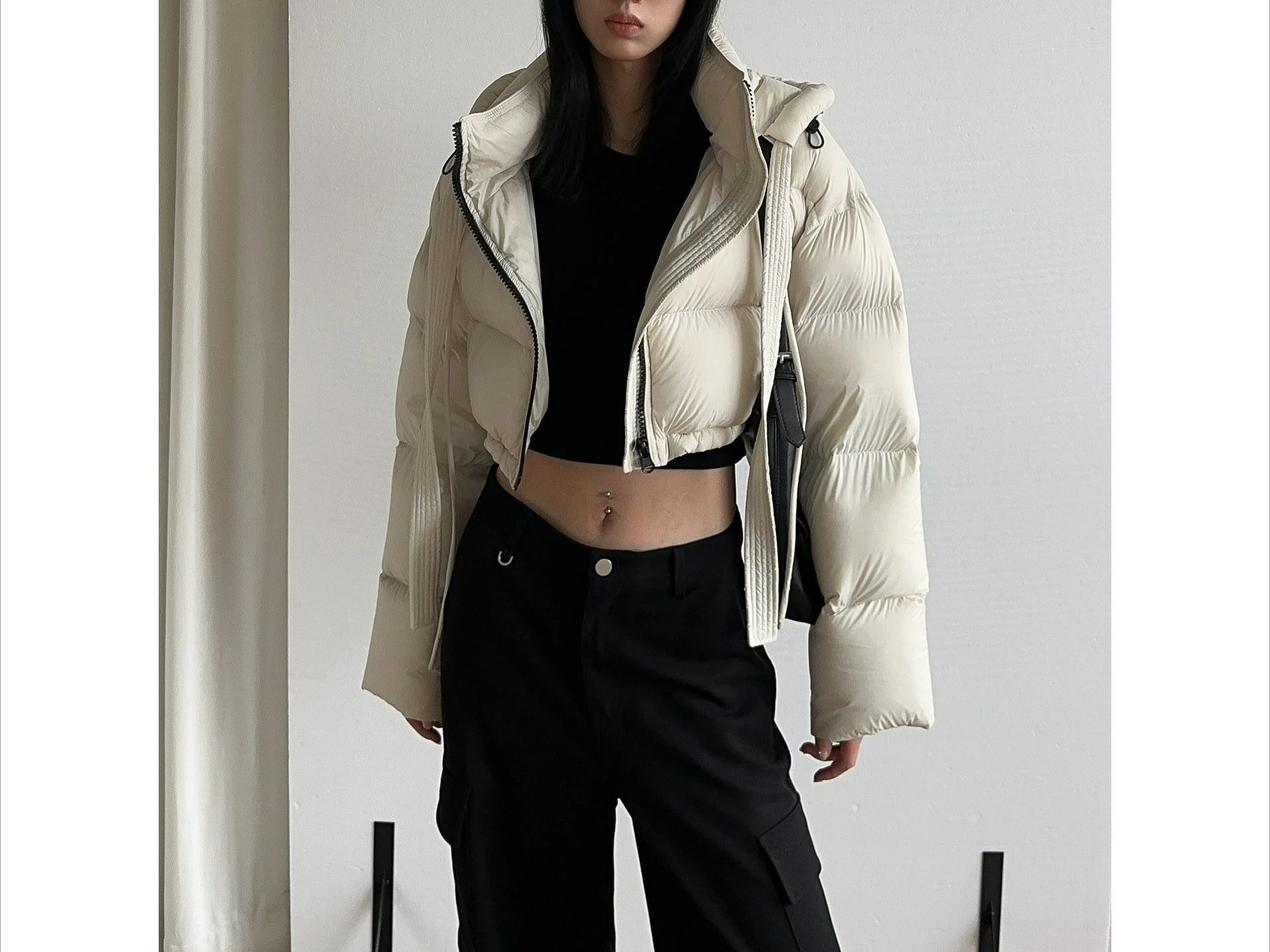 Короткое женское осенне-зимнее