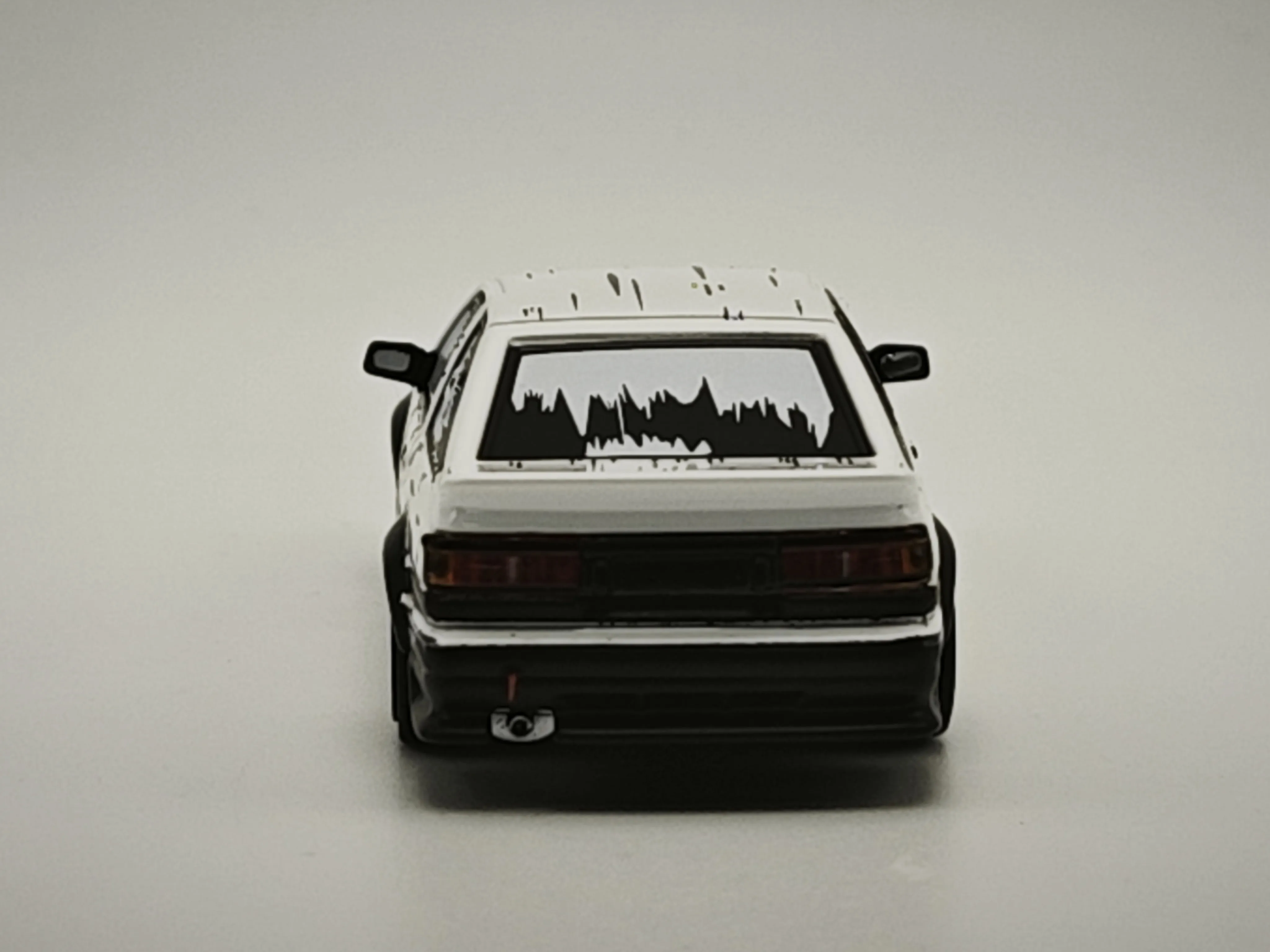 Sw 1:64 toyota широкофюмерная модель - Фотография_6