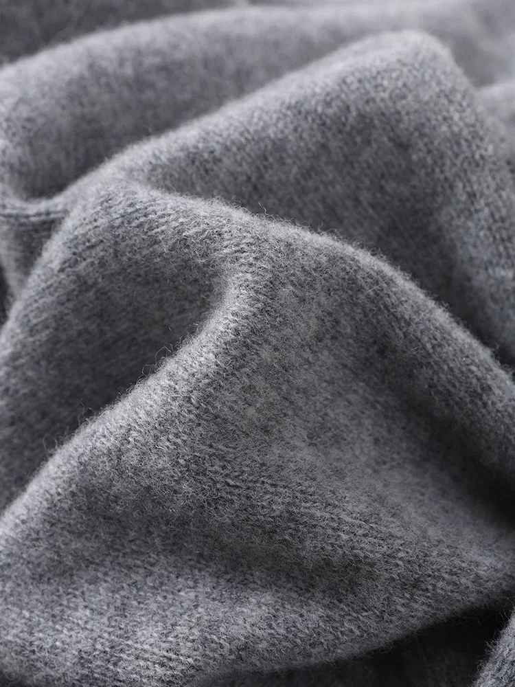 Трендовая большая треугольная шаль - Фотография_3