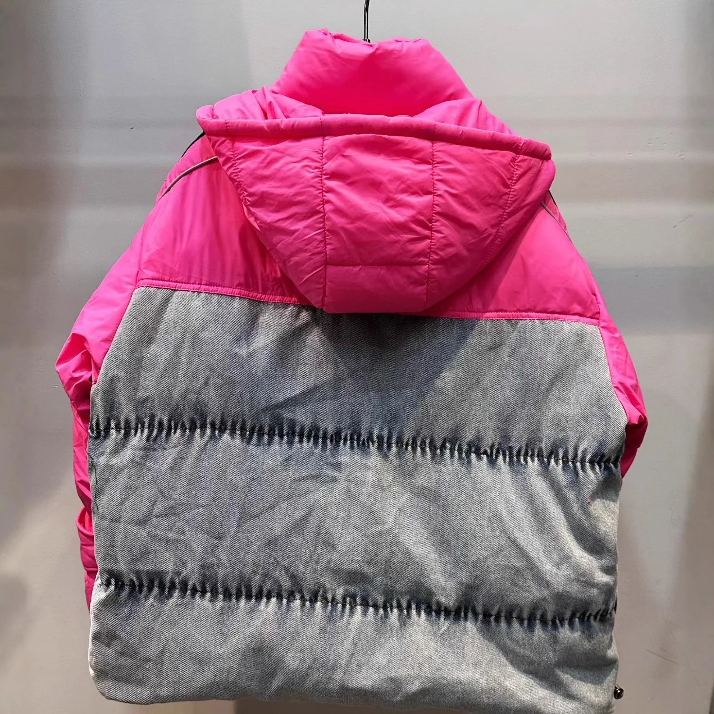 Мотоциклетная хлопковая куртка в европейском стиле для женщин - Фотография_2