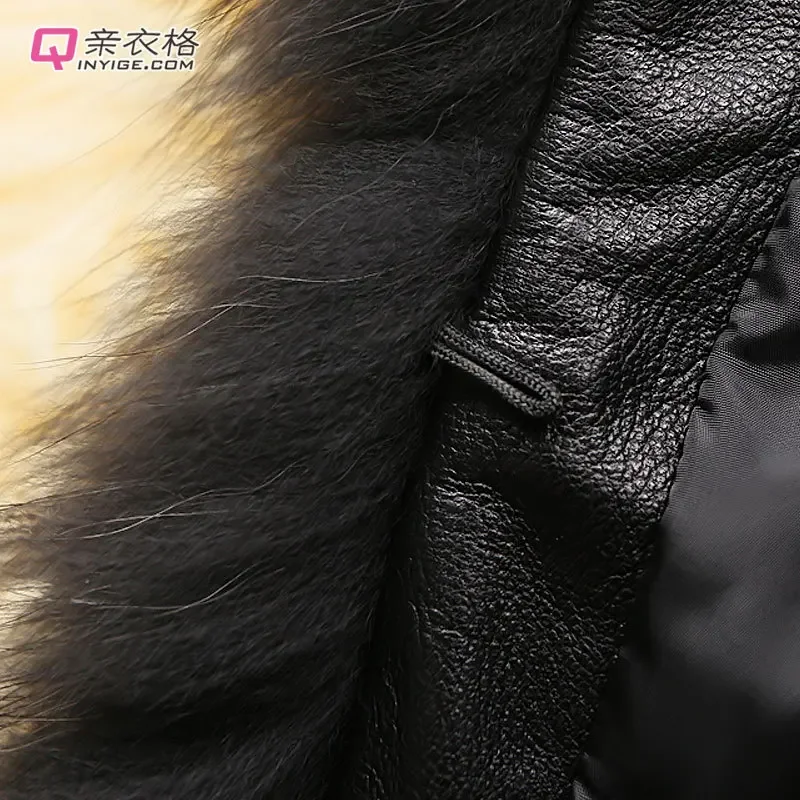 Женская кожаная куртка с меховым воротником - Фотография_4