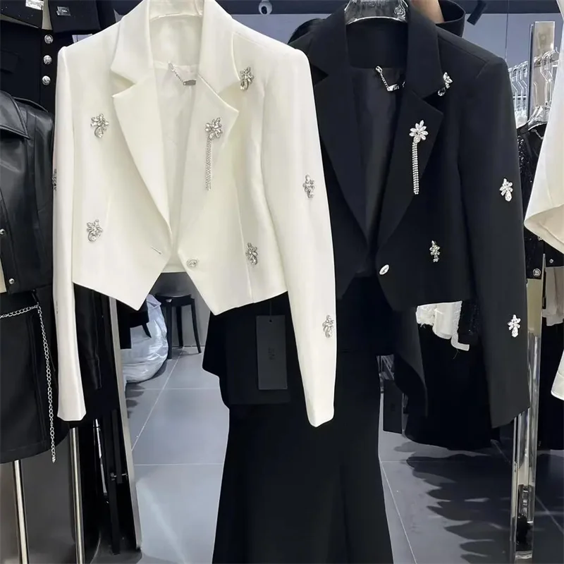 Женский костюм с длинными рукавами - Фотография_4