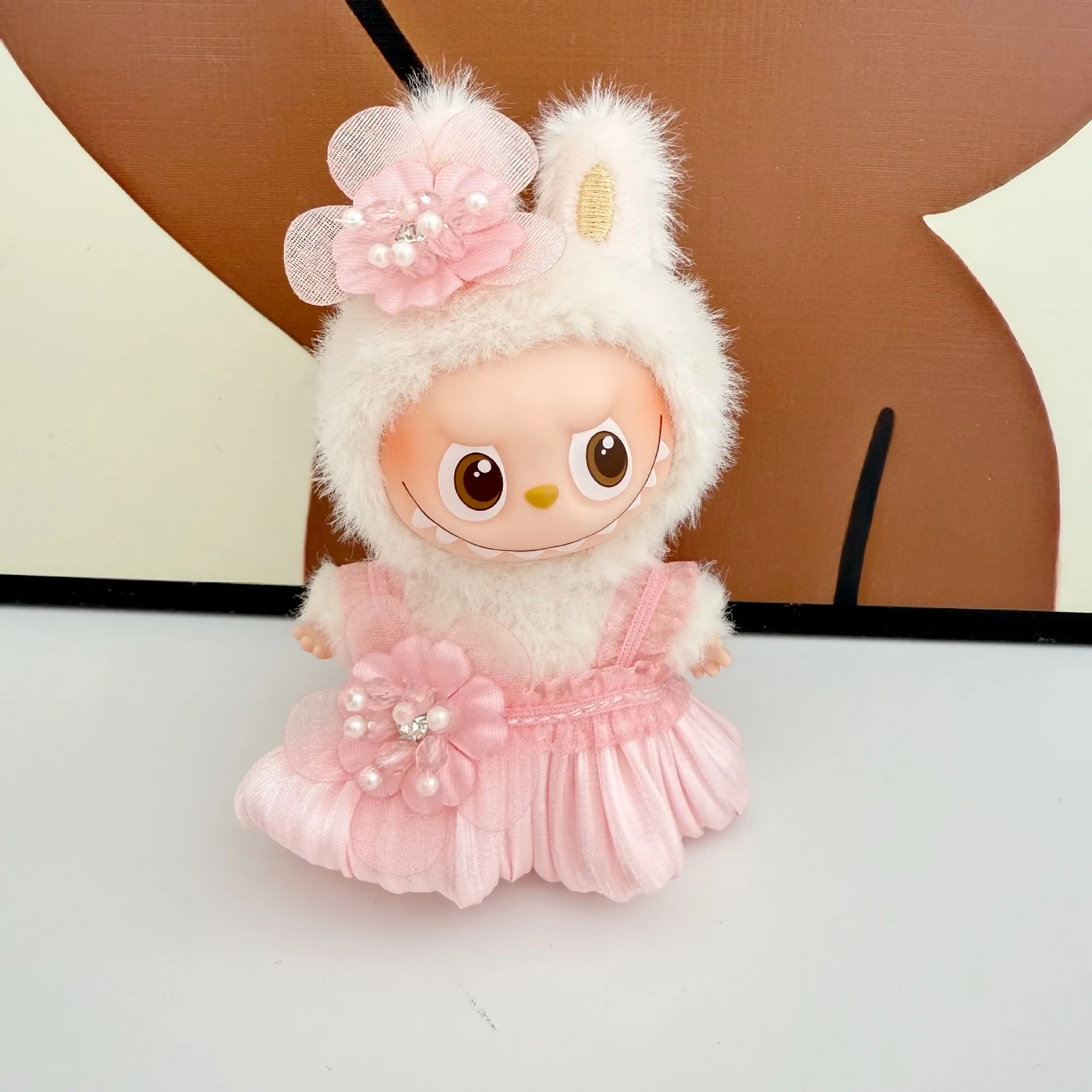 10 см мини labubu 4
