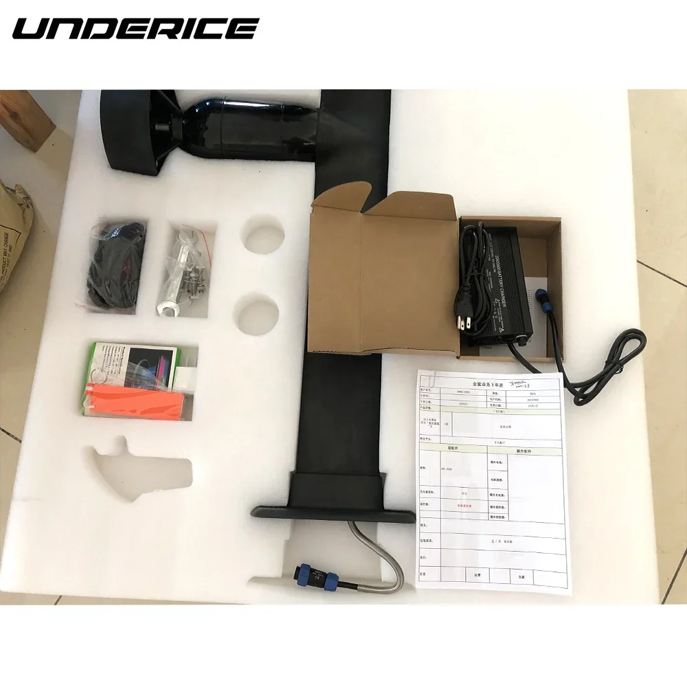 Черный efoil электрический на подводных - Фотография_5