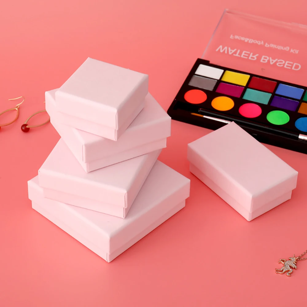 Розовый 7x7x3 см