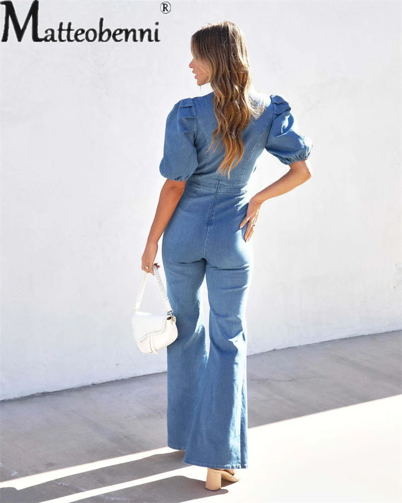 Комбинезон женский джинсовый с вырезами - Фотография_2