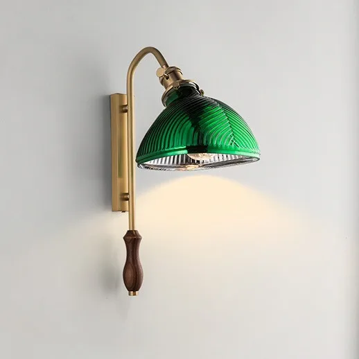 Винтажный цельномедный настенный светильник из орехового дерева - Фотография_3