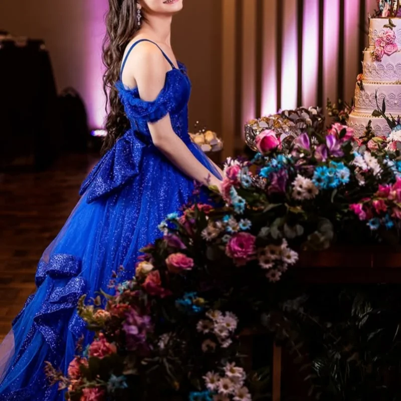 Блестящие королевские синие платья - Фотография_4