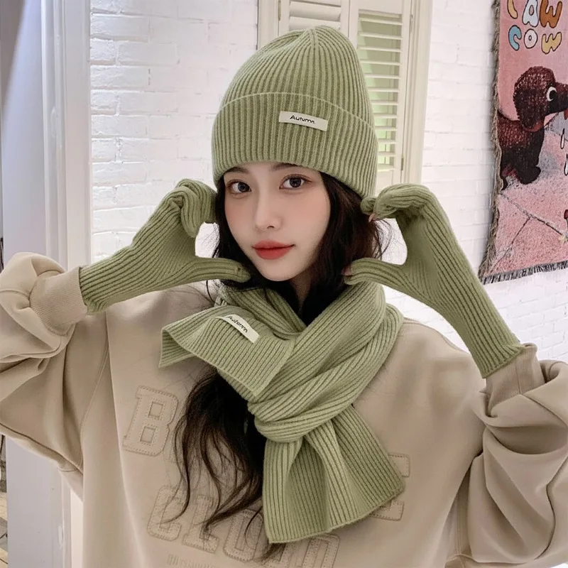 Зимняя шерстяная вязаная шапка - Фотография_3