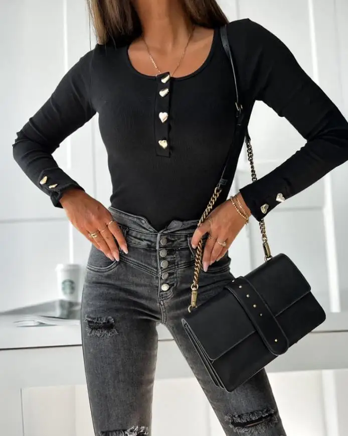 Элегантные сексуальные футболки 2025 года - Фотография_5