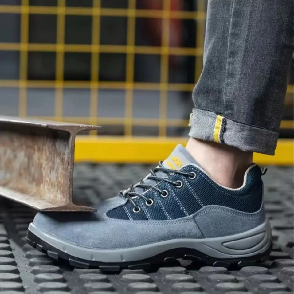 Мужская рабочая обувь из замши