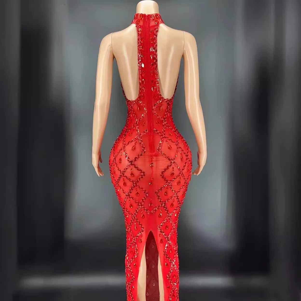 Платье red diamond на красном дном для ночного клуба - Фотография_2