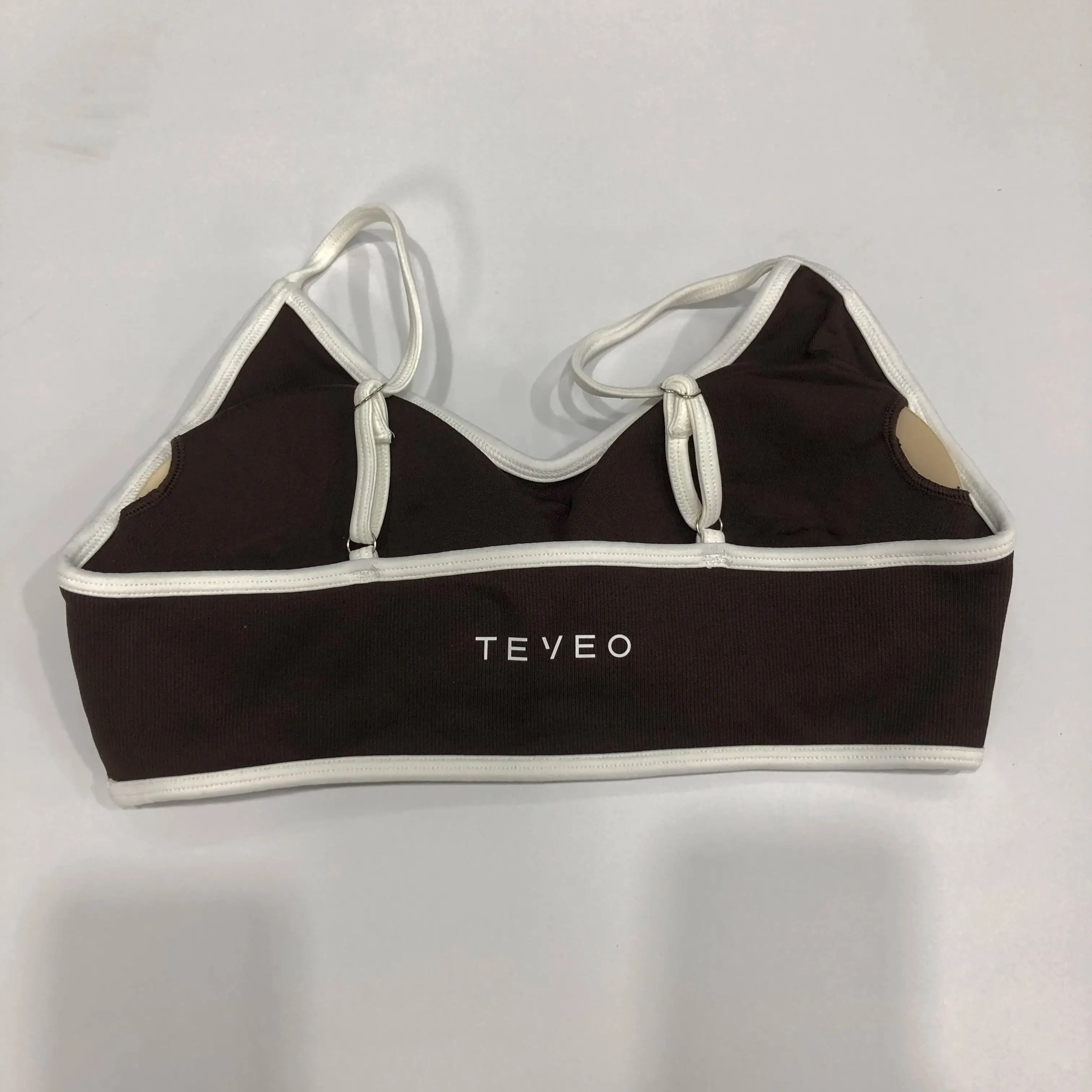 Teveo женский вязаный спортивный бюстгальтер с открытой спиной - Фотография_3