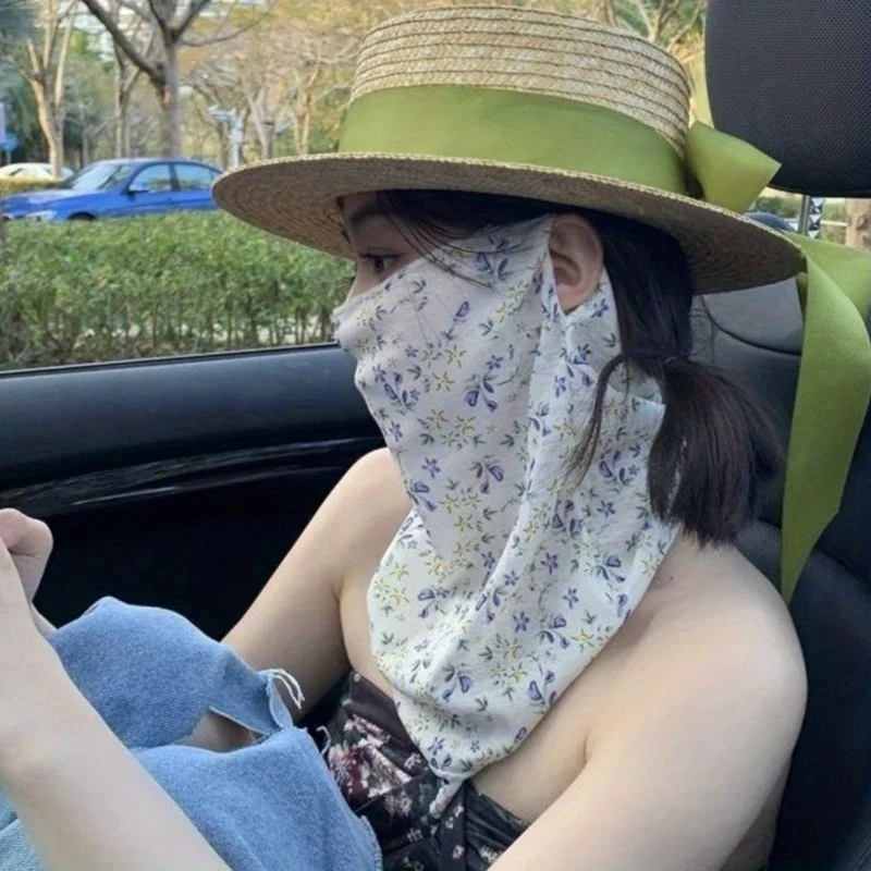 Маска для лица с цветочным принтом - Фотография_3