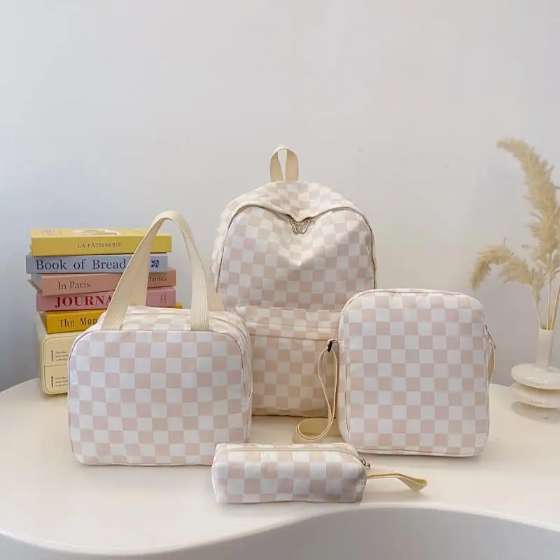 Рюкзак в клетку с пеналом и маленькой - Фотография_3