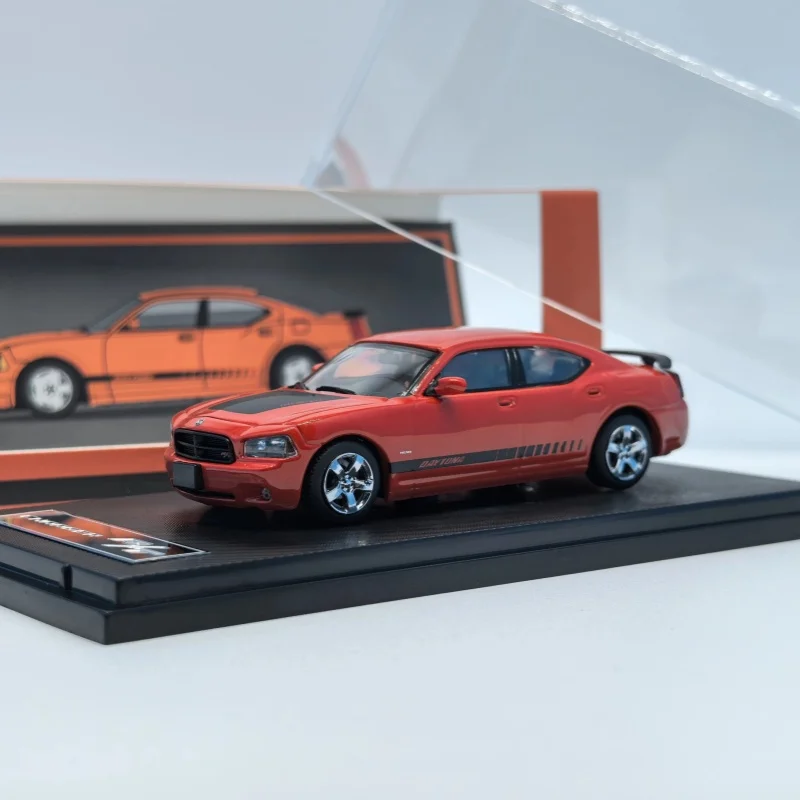 Зарядное устройство rollin 1:64 08 r/t super bee alloy - Фотография_6