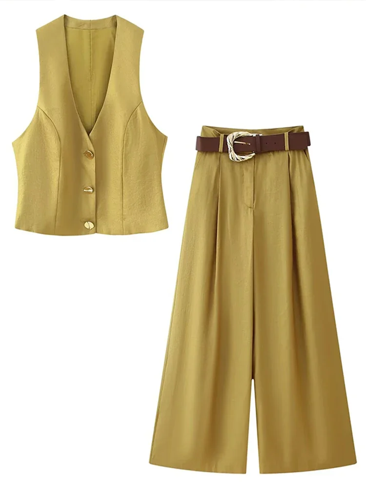 Модный женский костюм-тройка - Фотография_6