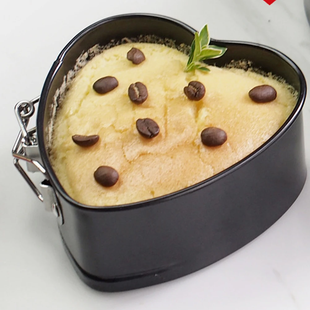 Форма для выпечки в форме сердца