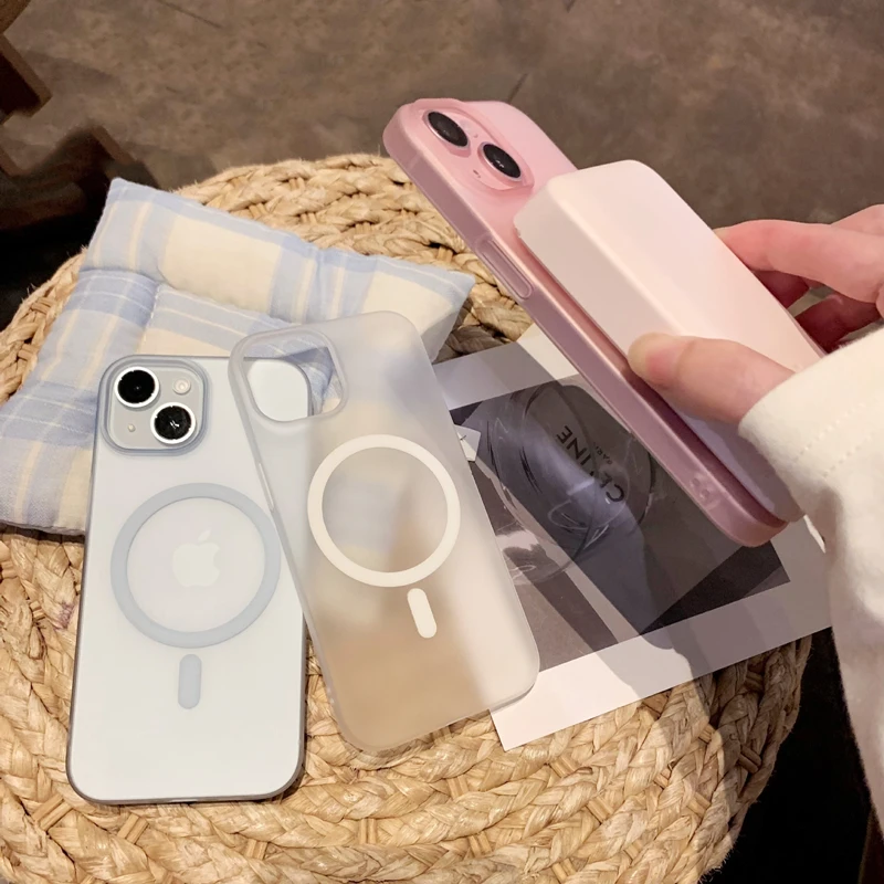 Матовый полупрозрачный магнитный чехол для iphone 17 - Фотография_2