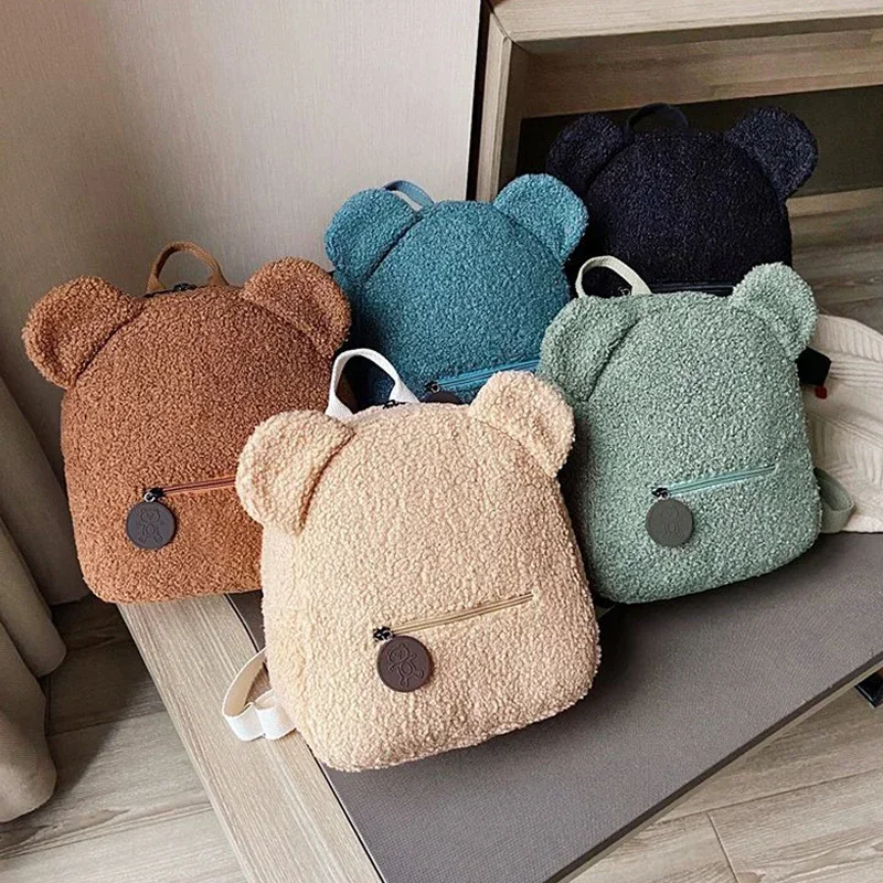 Маленький флисовый рюкзак с милым медведем