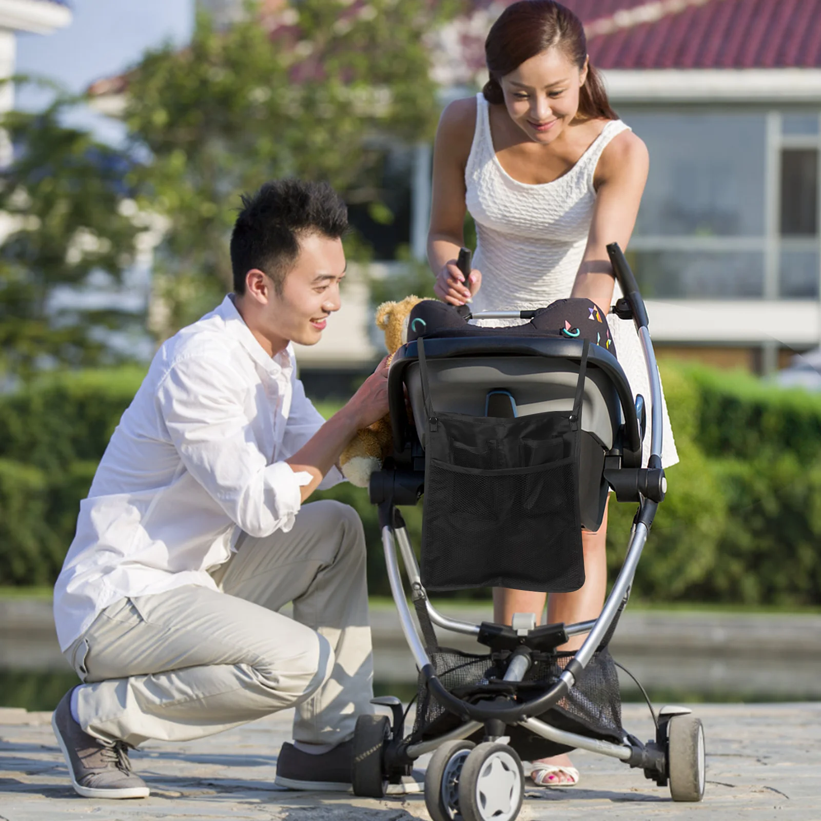 Черная сумка-органайзер для детской коляски - Фотография_4