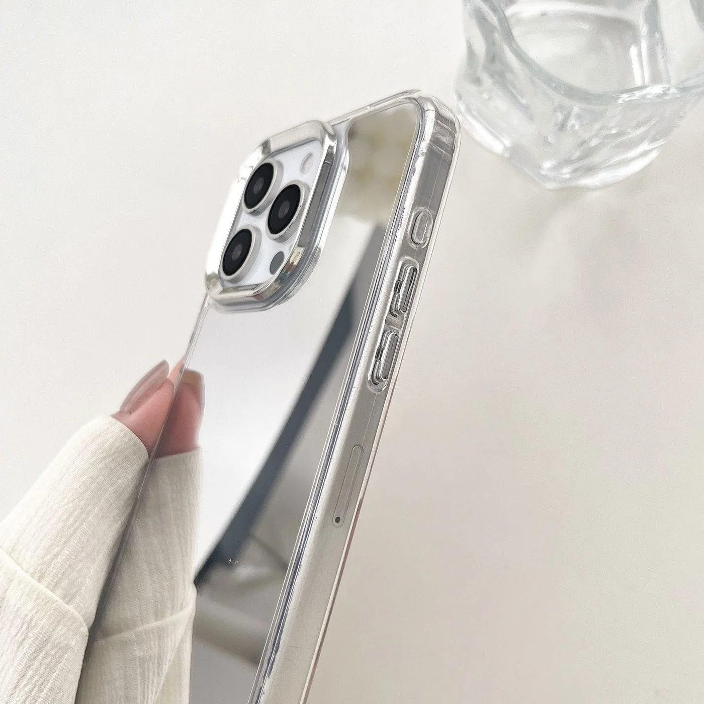 Роскошный зеркальный чехол для телефона с зеркалом для iphone 17 - Фотография_6