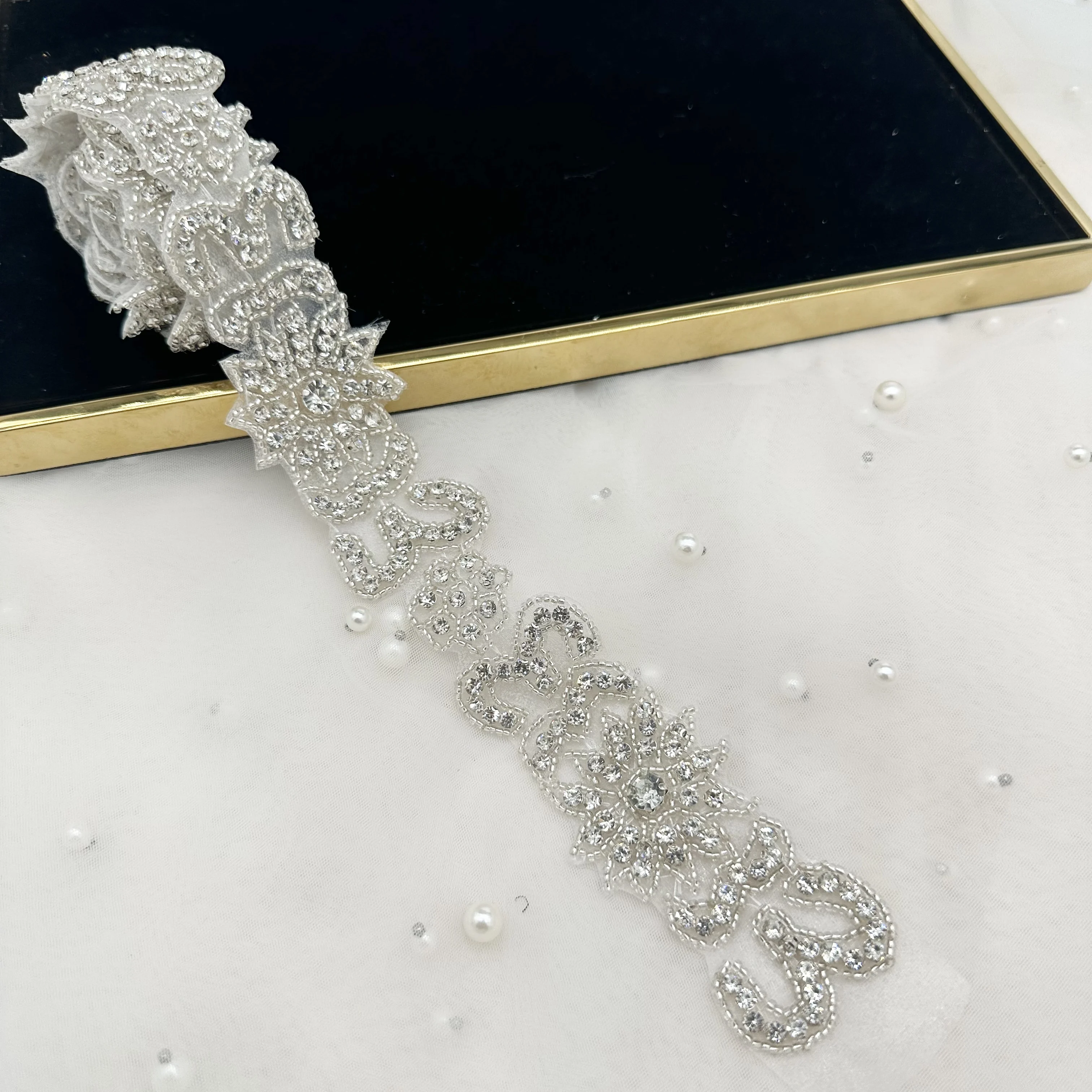 Серебряный ab со стразами - Фотография_2