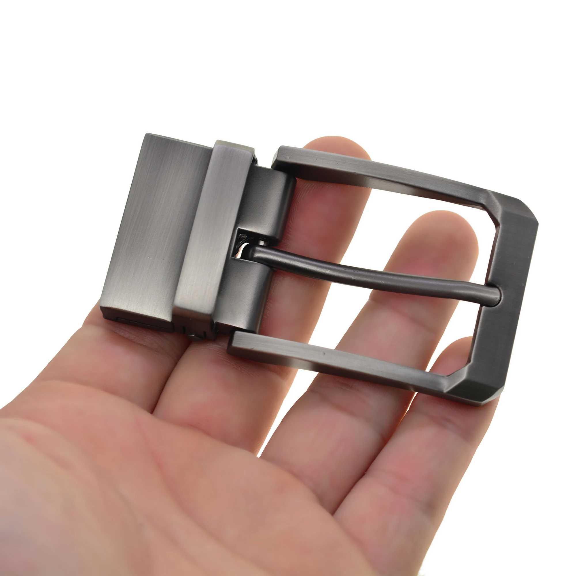 Матовый черный бронзовый узор