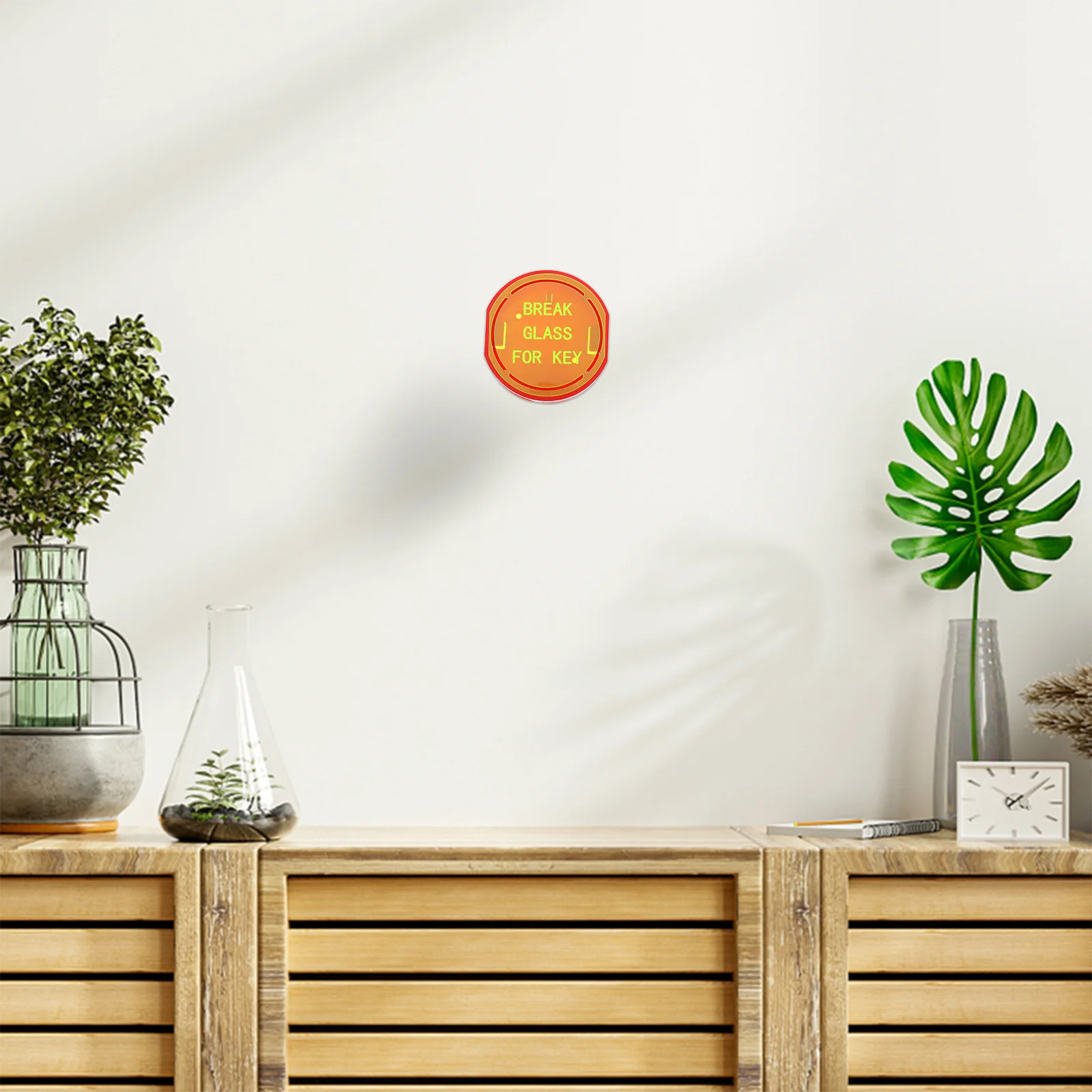 Настенный замок для аварийных ключей со стеклянной панелью