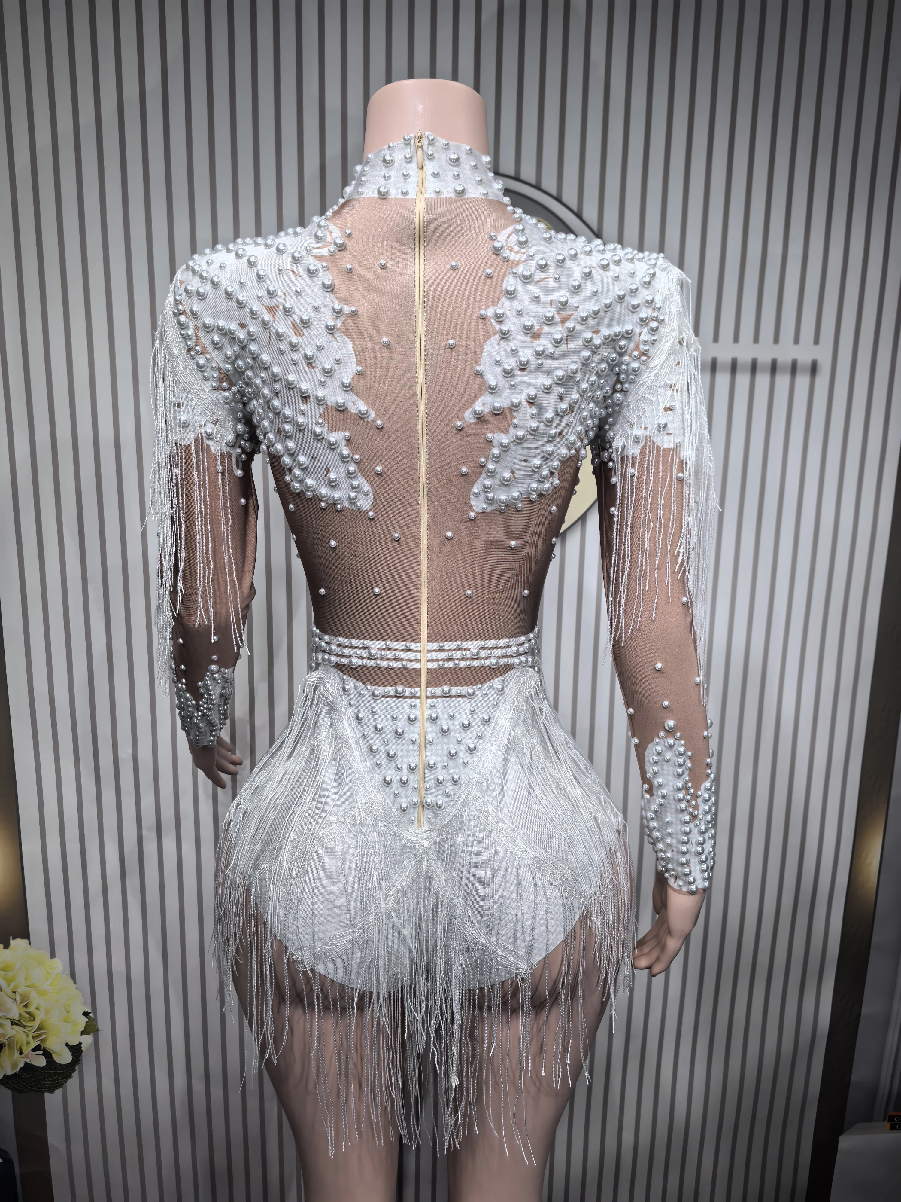 Сексуальное эластичное боди со стразами и кисточками для вечеринки - Фотография_6