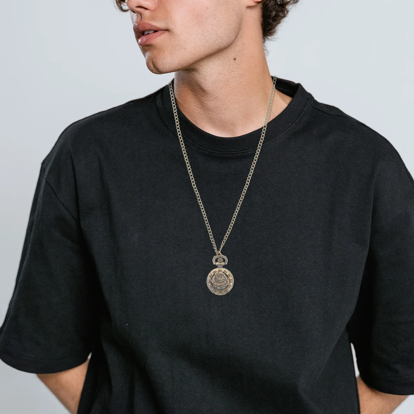 Элегантные винтажные карманные часы