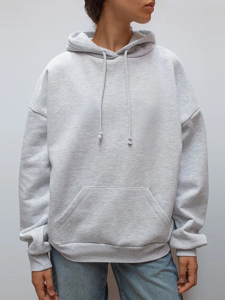 Женская блестящая куртка с капюшоном и крыльями ангела - Фотография_3