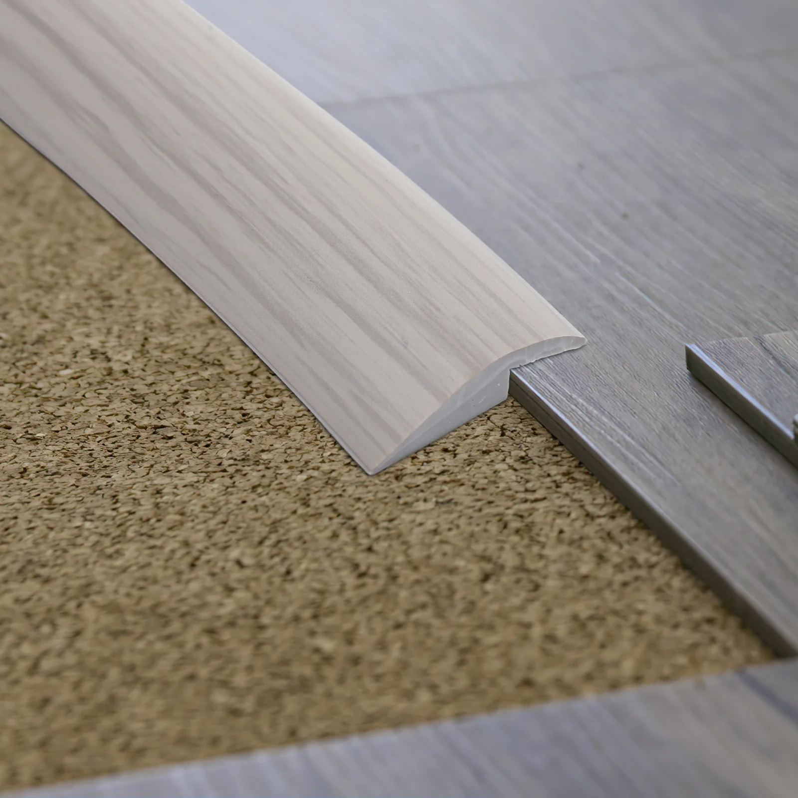 Пороговая полоса для пола - Фотография_2