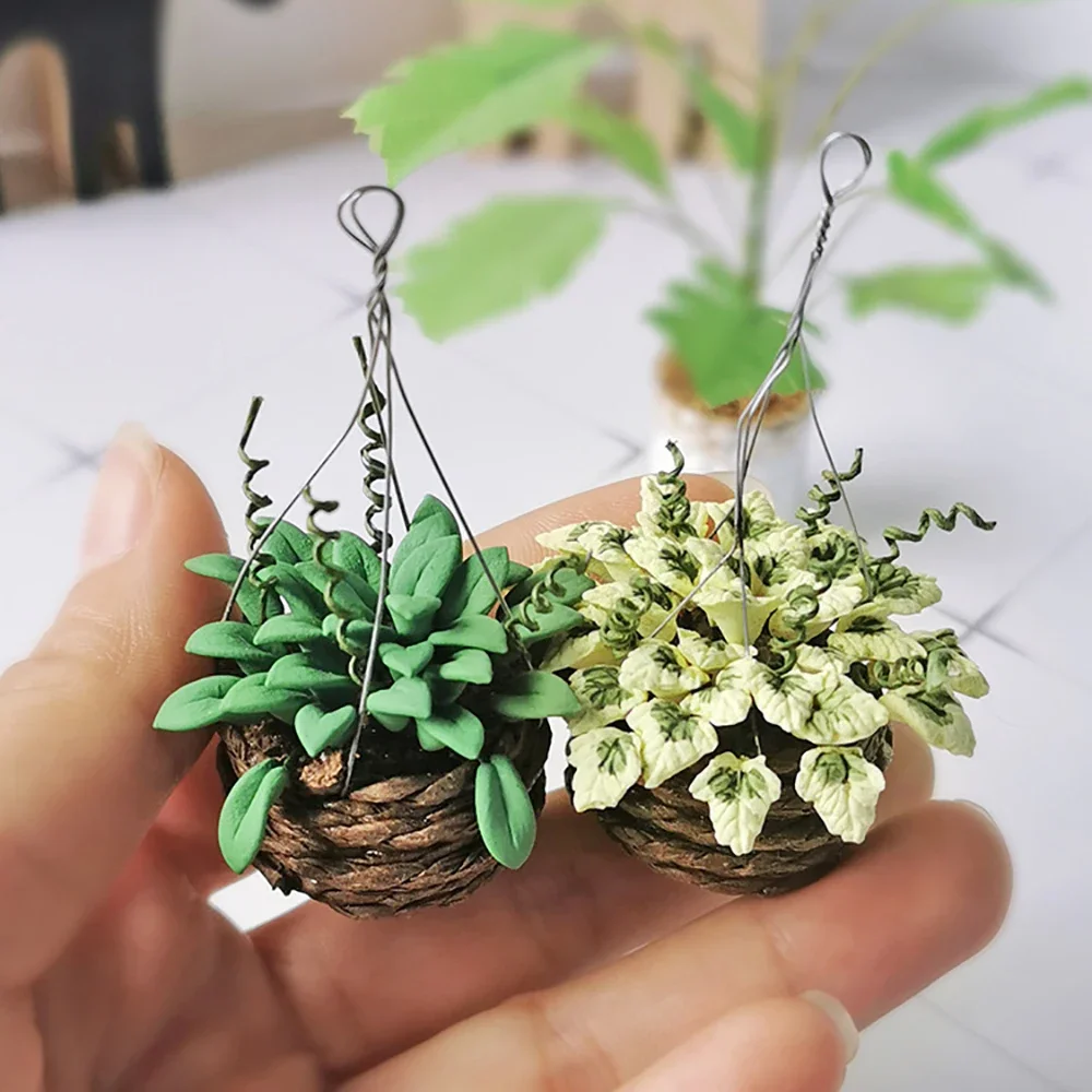 Миниатюрный кукольный дом