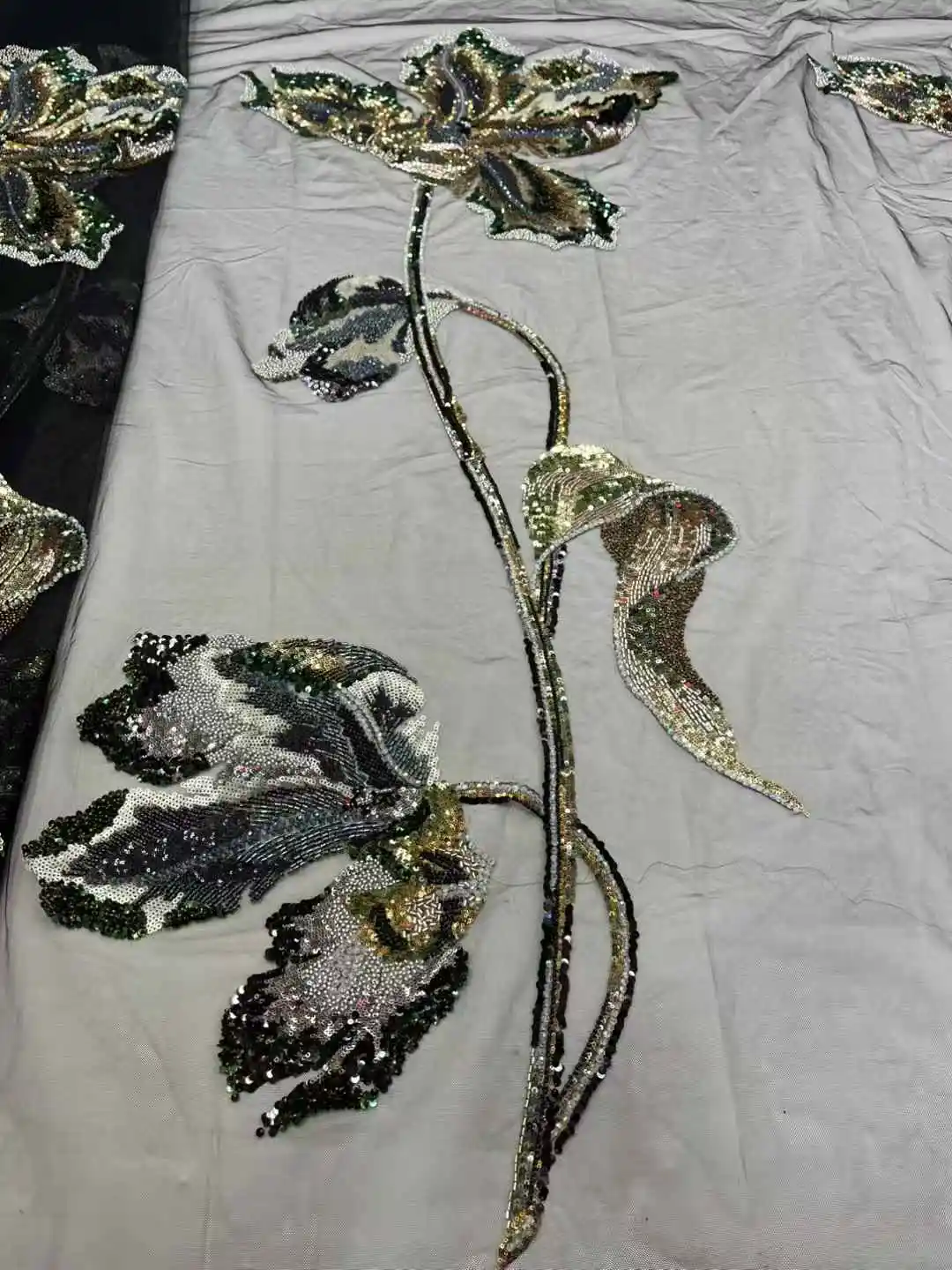 Свадебная ткань - вышитое сетчатое кружево с камнями для вечерних платьев