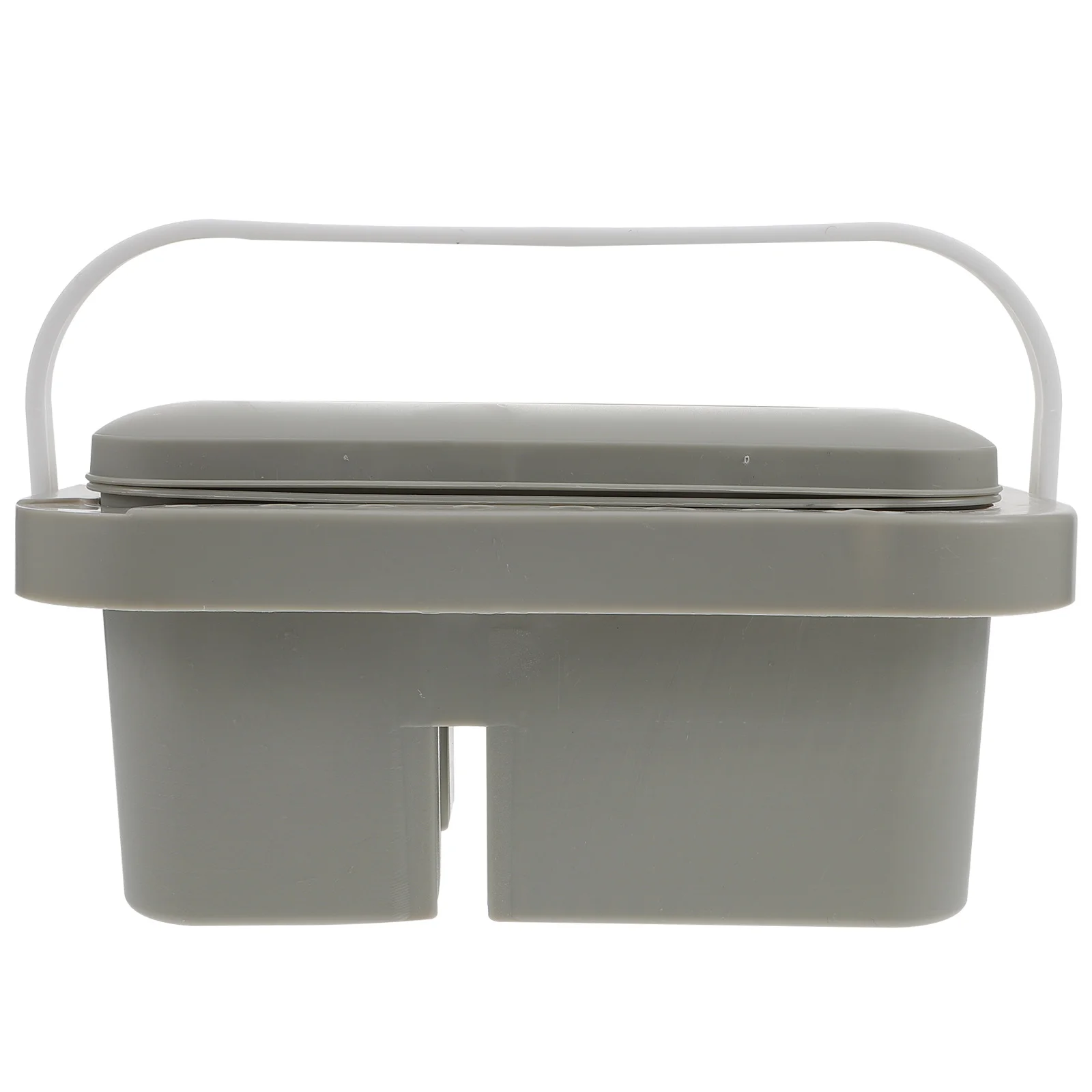 Пластиковые чашки для ручек