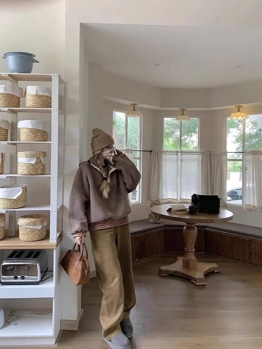 Осенне-зимняя винтажная куртка-свитшот с воротником 2220 - Фотография_4