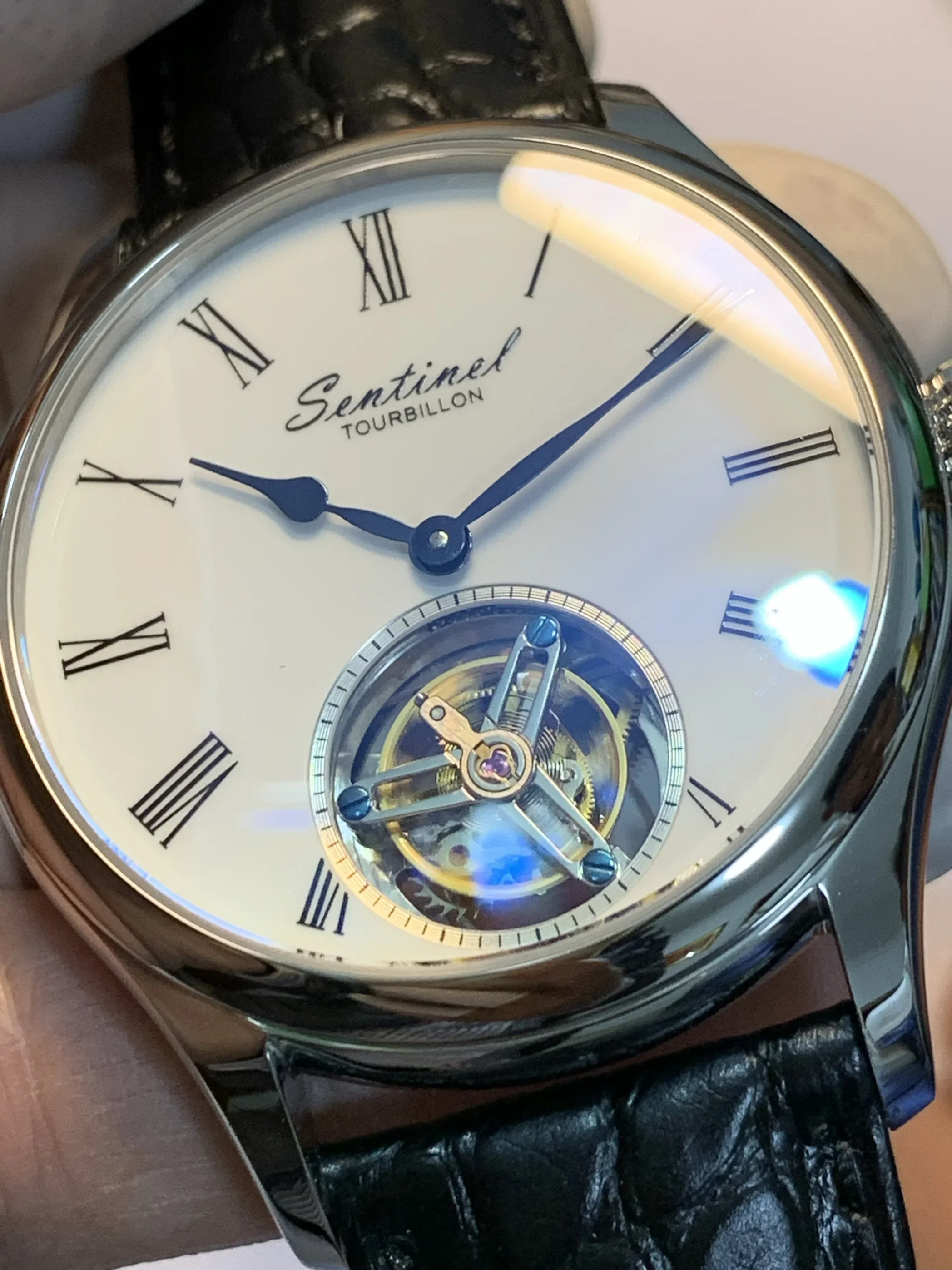 St8240 некалорийные часы с турбийоном! mbond бренд