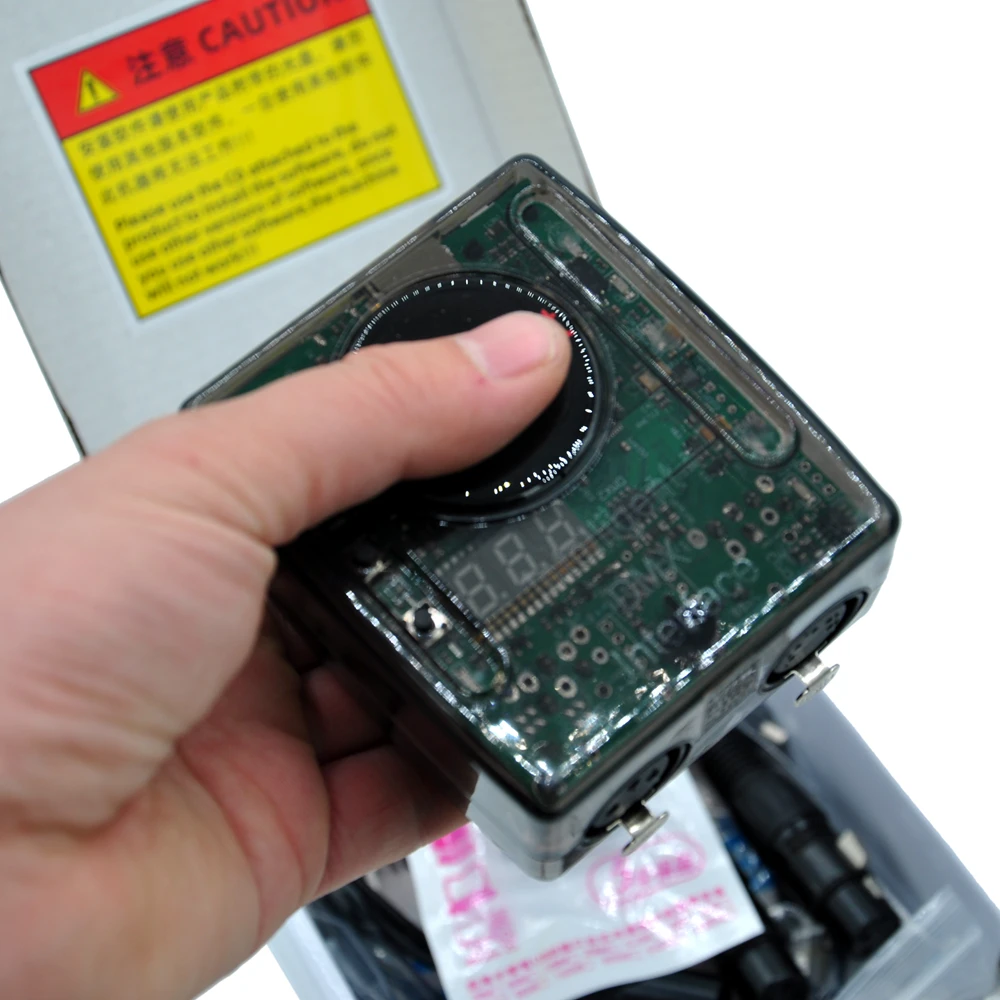 Usb-контроллер tiptop dvc4 gzm для сценического освещения - Фотография_4