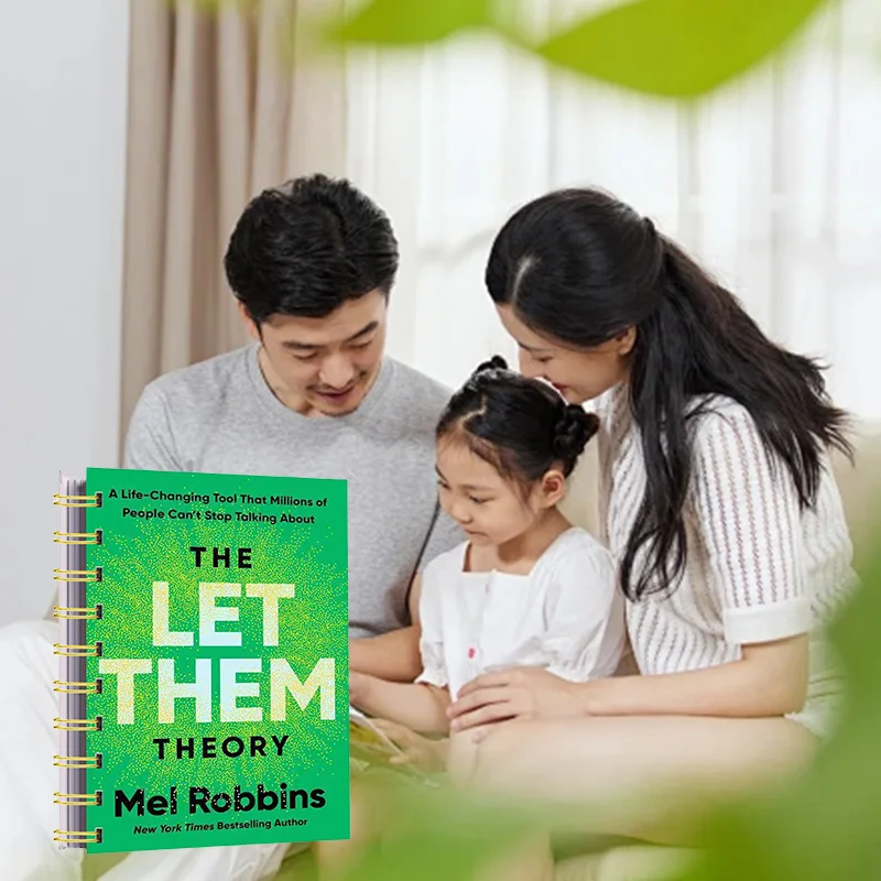 Книга «пусть их теории» mel robbins millions of people - Фотография_2