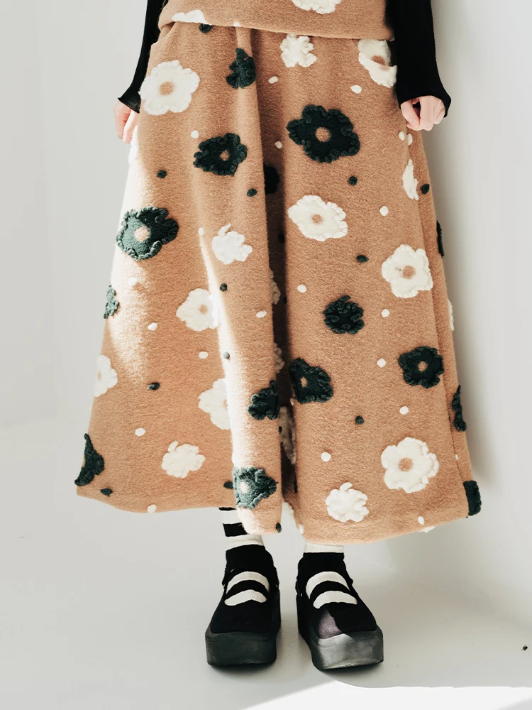 Оригинальный дизайн юбки imakokoni с вышивкой и цветочной аппликацией
