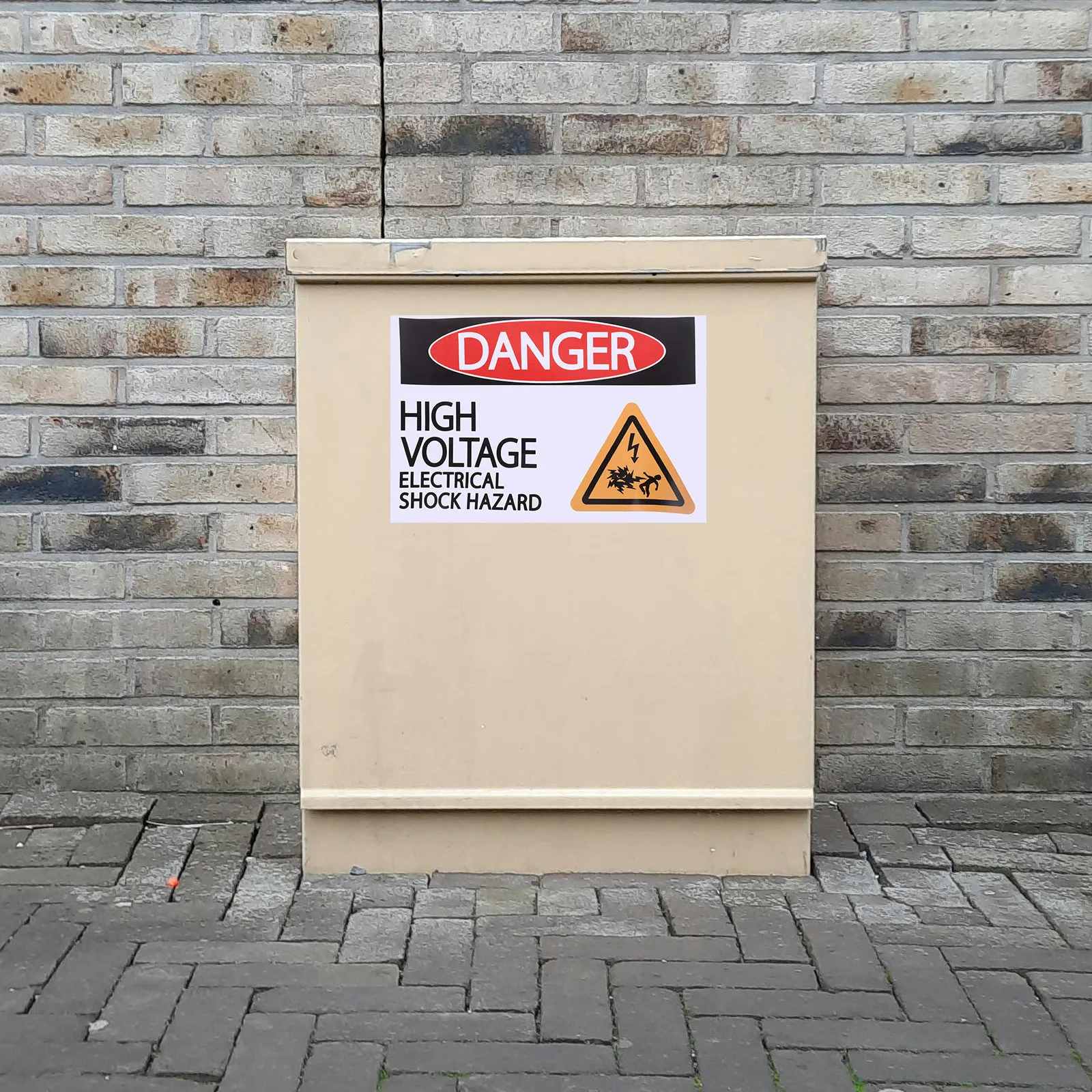 Предупреждающие наклейки высокого напряжения - Фотография_6