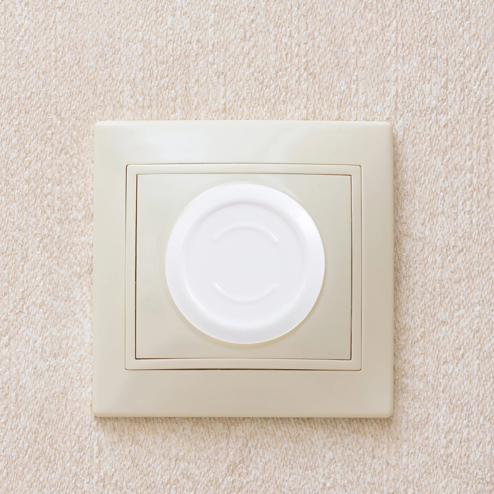 Защитные чехлы для розеток с защитой от детей - Фотография_2